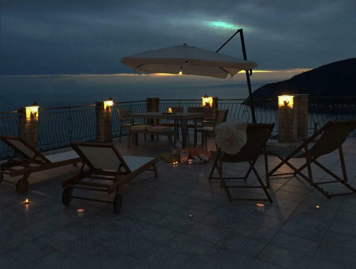 Appartamento A Moneglia, Tra Portofino E Le Cinque Terre Exterior foto